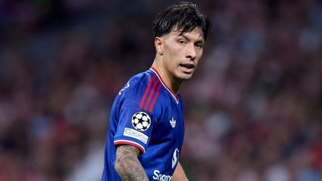 Lisandro Martinez: Zagueiro do Man Utd divulga declaração para esclarecer indignação, mas não desculpas | Notícias de futebol