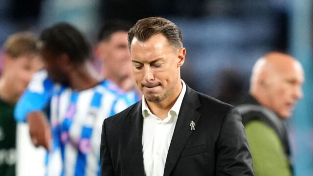 Mathias Zeisle: O técnico do Newcastle pede desculpas pela derrota do Coventry, Jamie Carragher diz que eles foram ‘derrotados’ | Notícias de futebol Mathias Zeisle: O técnico do Newcastle pede desculpas pela derrota do Coventry, Jamie Carragher diz que eles foram ‘derrotados’ | Notícias de futebol