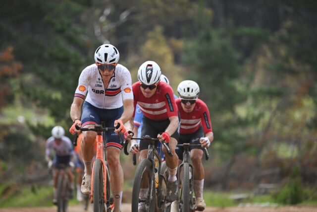 ‘Meu sprint foi um pouco confuso’ – ‘Muito frustrado’ quando Connor Swift perdeu a chance mais próxima de chegar ao arco-íris no Campeonato Mundial de Gravel ‘Meu sprint foi um pouco confuso’ – ‘Muito frustrado’ quando Connor Swift perdeu a chance mais próxima de chegar ao arco-íris no Campeonato Mundial de Gravel
