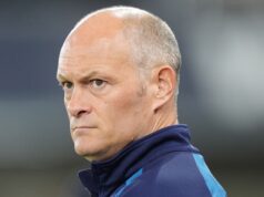 Millwall: Alex Neil critica decisão de pausar o jogo contra o Swansea após suposto canto racista contra Eom Ji-Sung | Notícias de futebol