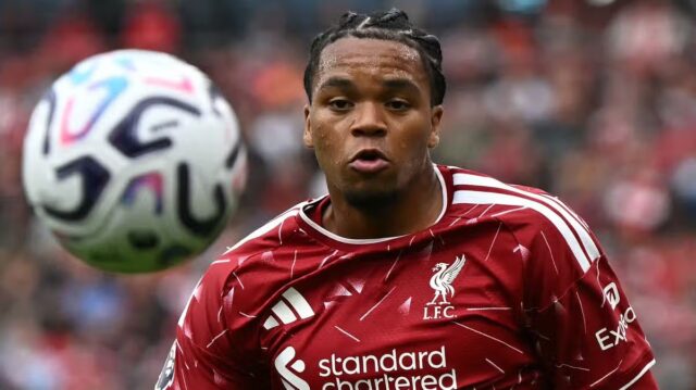 Notícias do Liverpool: Rio Nguemoja atualiza o contrato como estrela ‘estúpida’ chamada por Wayne Rooney Notícias do Liverpool: Rio Nguemoja atualiza o contrato como estrela ‘estúpida’ chamada por Wayne Rooney