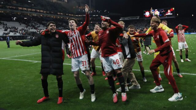 O Estudiantes da Argentina conseguirá deter o rolo compressor da Libertadores do Brasil? O Estudiantes da Argentina conseguirá deter o rolo compressor da Libertadores do Brasil?