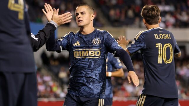 O adolescente prodígio dos EUA Cavan Sullivan estabelece um novo recorde na MLS O adolescente prodígio dos EUA Cavan Sullivan estabelece um novo recorde na MLS