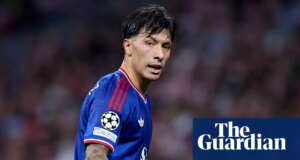 Os companheiros do Manchester United compartilham amplamente a opinião de Martinez de que Wilcox está falhando no Manchester United