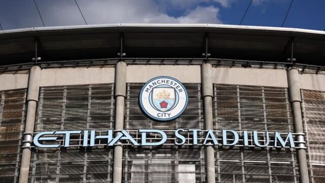 Questões fiscais do Manchester City submetidas ao HMRC depois que o clube foi considerado culpado de abuso financeiro