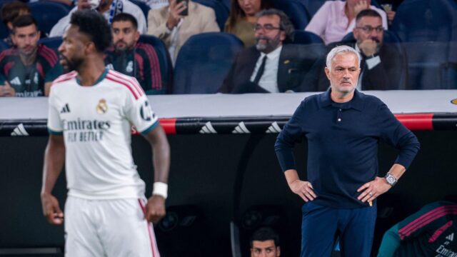 Real Madrid: fila de Vinicius cresce enquanto Mourinho sai balançando Real Madrid: fila de Vinicius cresce enquanto Mourinho sai balançando