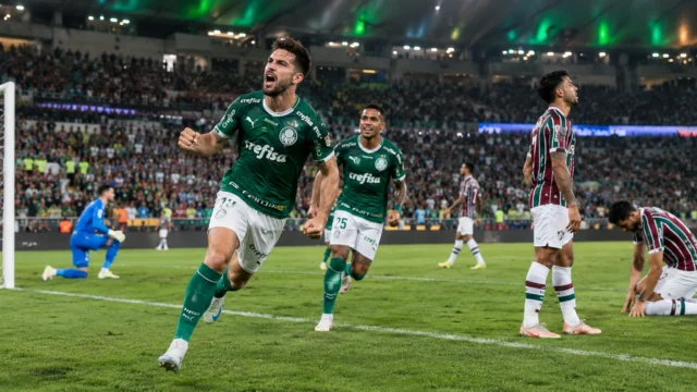 Palmeiras bate o Fluminense no Maracanã e abre vantagem na semifinal Palmeiras bate o Fluminense no Maracanã e abre vantagem na semifinal